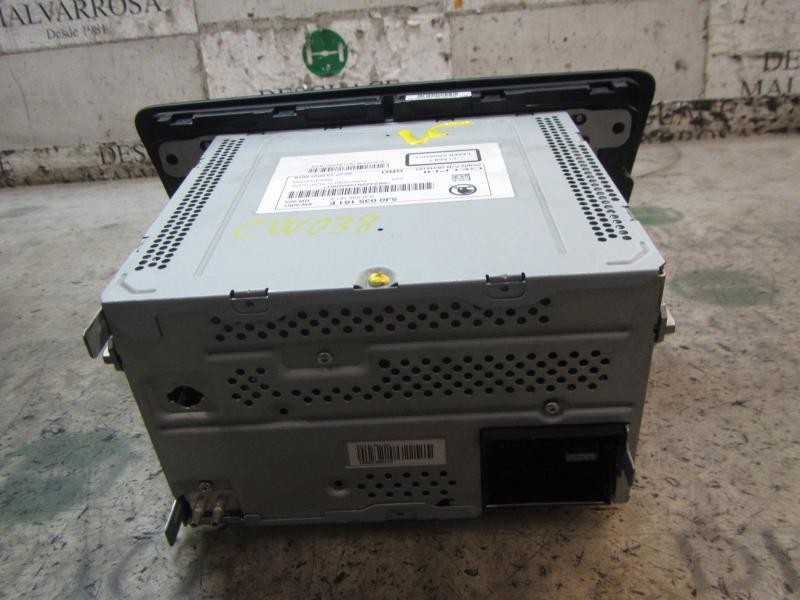 Recambio de sistema audio / radio cd para skoda rapid active referencia OEM IAM 5J0035161E 5J0035161E 28346194