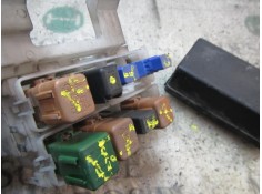 Recambio de caja reles / fusibles para nissan x-trail (t30) comfort referencia OEM IAM 243834M460   2