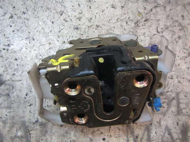 Recambio de cerradura puerta delantera derecha para nissan x-trail (t30) comfort referencia OEM IAM 805022Y910  