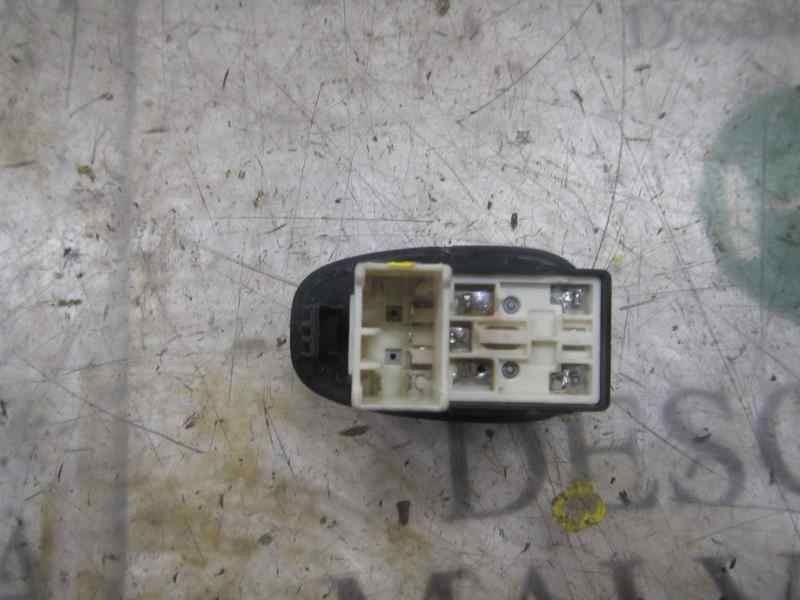 Recambio de mando elevalunas delantero derecho para hyundai accent (lc) 1.3 cat referencia OEM IAM   