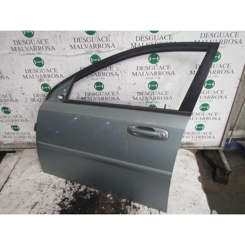 Recambio de puerta delantera izquierda para daewoo nubira berlina 1.6 cat referencia OEM IAM   