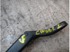 Recambio de brazo limpia delantero izquierdo para peugeot 207 1.6 16v hdi referencia OEM IAM    2