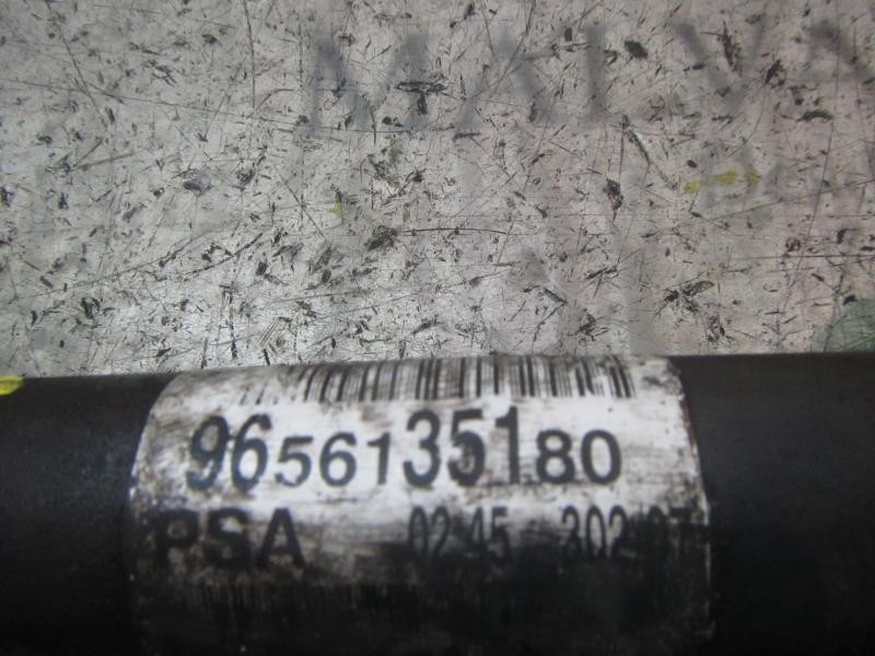 Recambio de transmision izquierda para peugeot 207 1.6 16v hdi referencia OEM IAM   