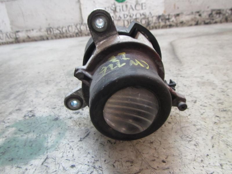 Recambio de faro antiniebla izquierdo para fiat punto berlina (188) 1.2 cat referencia OEM IAM   