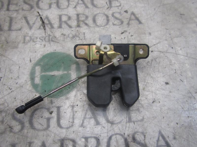 Recambio de cerradura capot para audi a4 berlina (b5) 1.8 t referencia OEM IAM   
