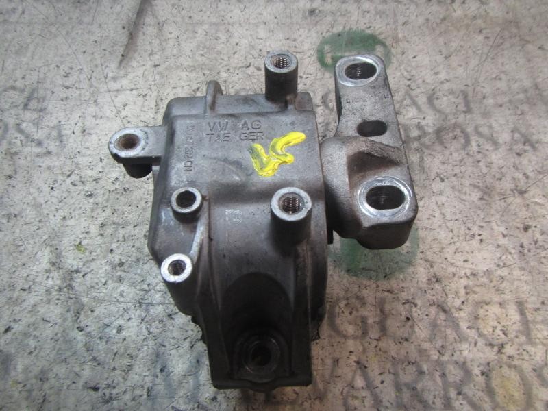 Recambio de soporte motor derecho para seat altea xl (5p5) 1.6 tdi referencia OEM IAM 1K0199262CN  
