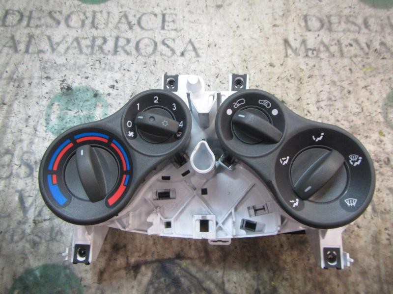 Recambio de mando calefaccion / aire acondicionado para fiat panda (169) 1.2 cat referencia OEM IAM   