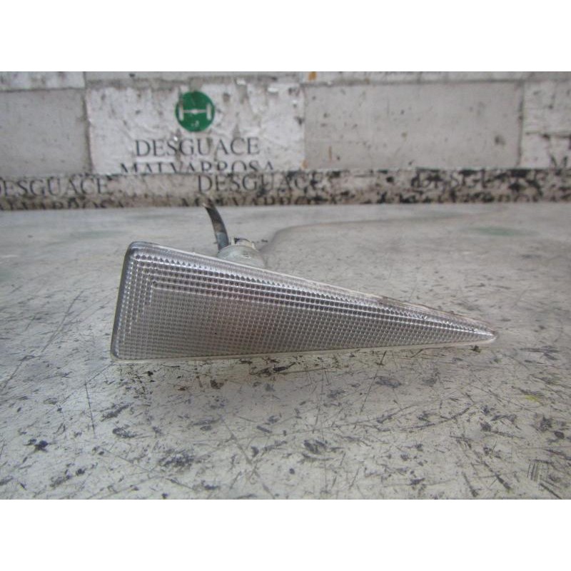 Recambio de piloto lateral derecho para renault megane ii berlina 5p 1.5 dci diesel cat referencia OEM IAM   