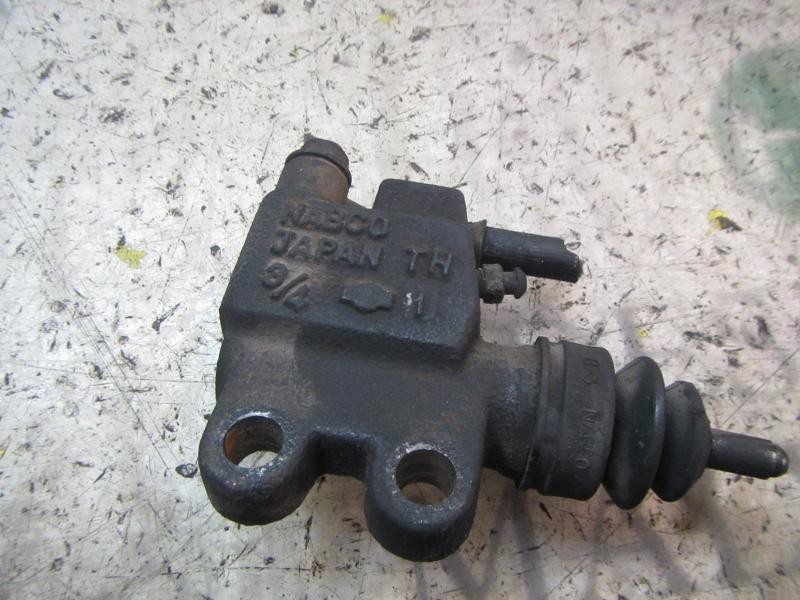 Recambio de bombin embrague para nissan x-trail (t30) comfort referencia OEM IAM 306205M361  