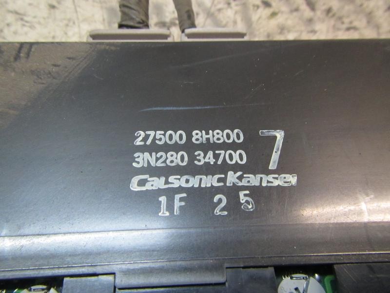 Recambio de mando climatizador para nissan x-trail (t30) comfort referencia OEM IAM 275008H802 275008H800 3N28034700