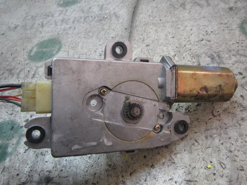 Recambio de motor limpia delantero para nissan x-trail (t30) comfort referencia OEM IAM 288108H300  