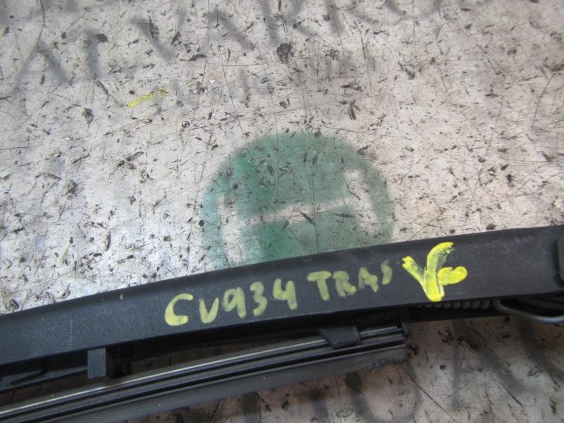 Recambio de brazo limpia trasero para fiat panda (169) 1.2 cat referencia OEM IAM   