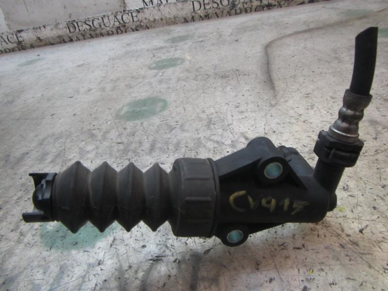 Recambio de bombin embrague para fiat punto (evo) (199) 1.4 16v referencia OEM IAM 55183442  