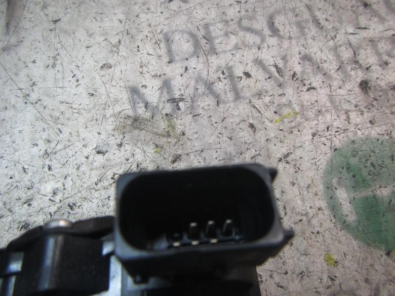 Recambio de cerradura puerta delantera izquierda para fiat punto (evo) (199) 1.4 16v referencia OEM IAM 51858835  