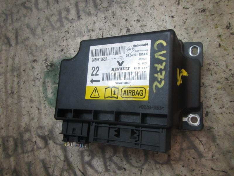 Recambio de centralita airbag para renault megane iii berlina 5 p dynamique referencia OEM IAM 285587590R 285581365R 000405291A6