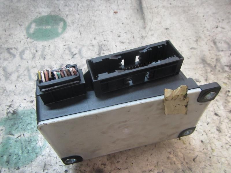 Recambio de centralita airbag para renault megane iii berlina 5 p dynamique referencia OEM IAM 285587590R 285581365R 000405291A6