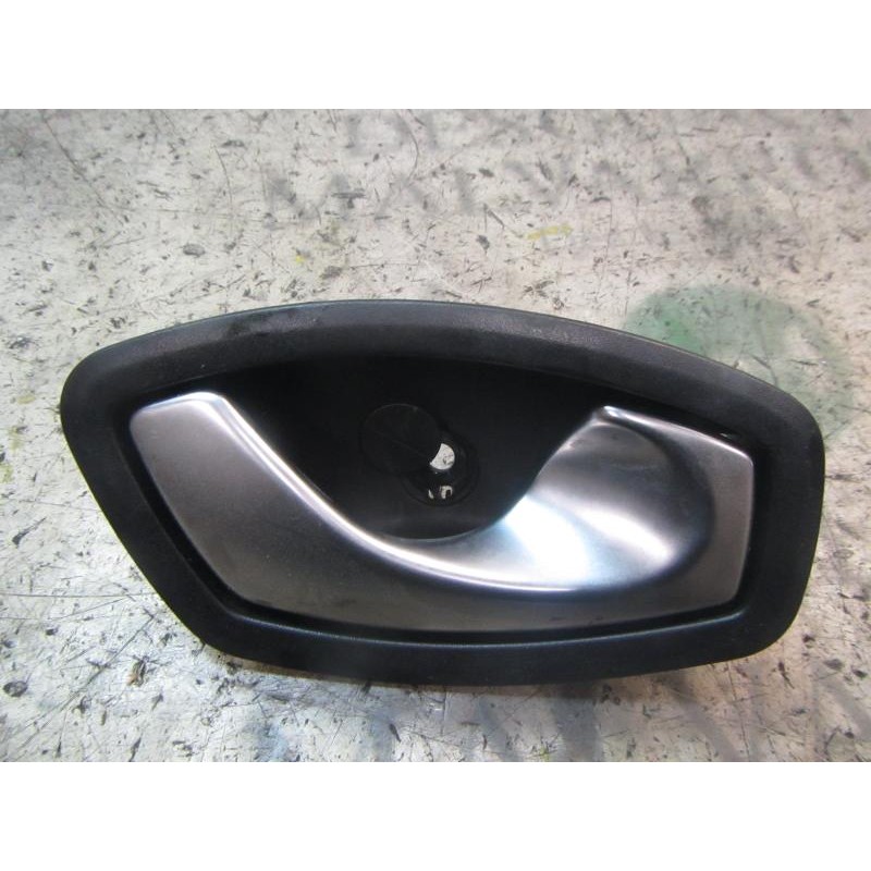 Recambio de maneta interior delantera derecha para renault megane iii berlina 5 p dynamique referencia OEM IAM 826720001R  