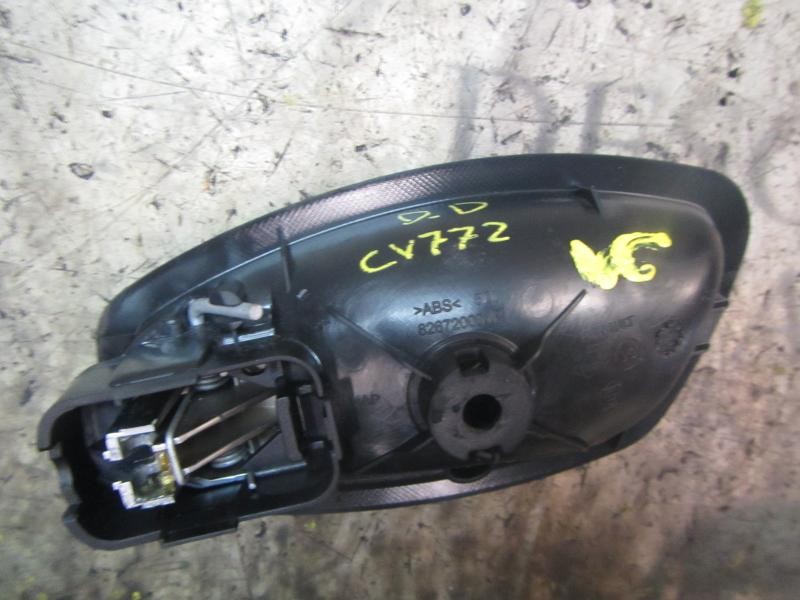 Recambio de maneta interior delantera derecha para renault megane iii berlina 5 p dynamique referencia OEM IAM 826720001R  