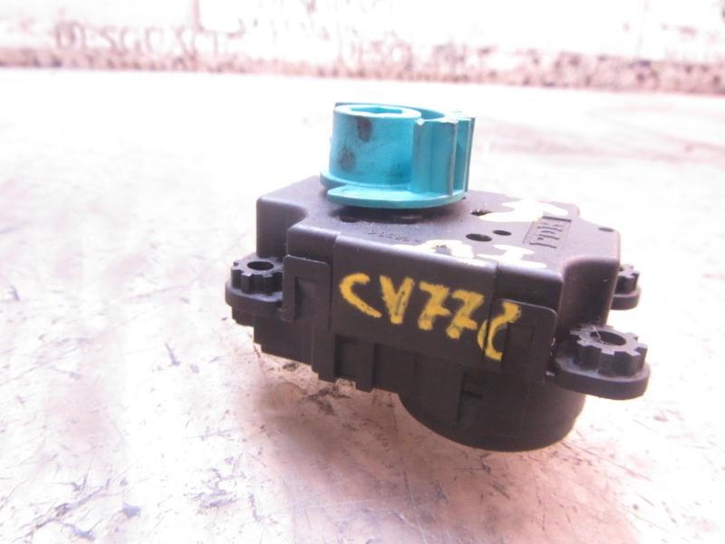 Recambio de motor electrico para renault megane iii berlina 5 p dynamique referencia OEM IAM 277424777R VHB3010007A 