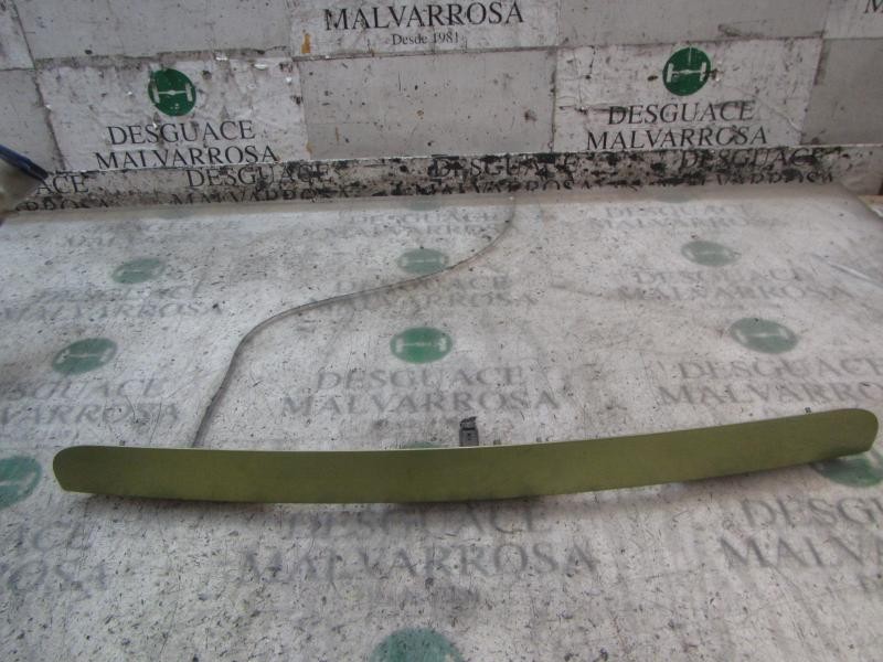 Recambio de maneta porton para peugeot 207 1.6 16v hdi referencia OEM IAM   