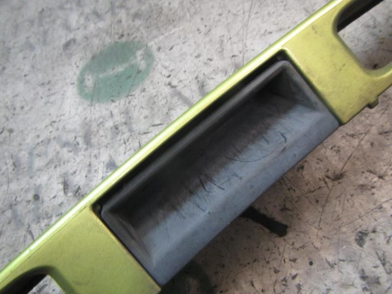 Recambio de maneta porton para peugeot 207 1.6 16v hdi referencia OEM IAM   