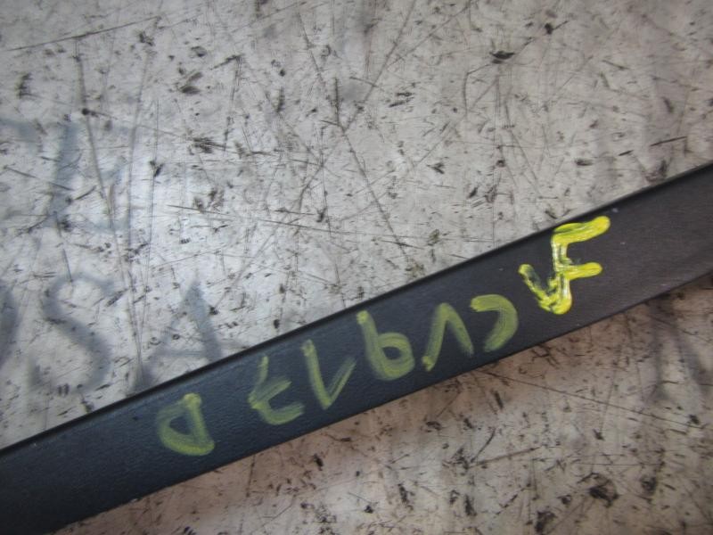 Recambio de brazo limpia delantero derecho para citroën c-elysée seduction referencia OEM IAM 1609068780  