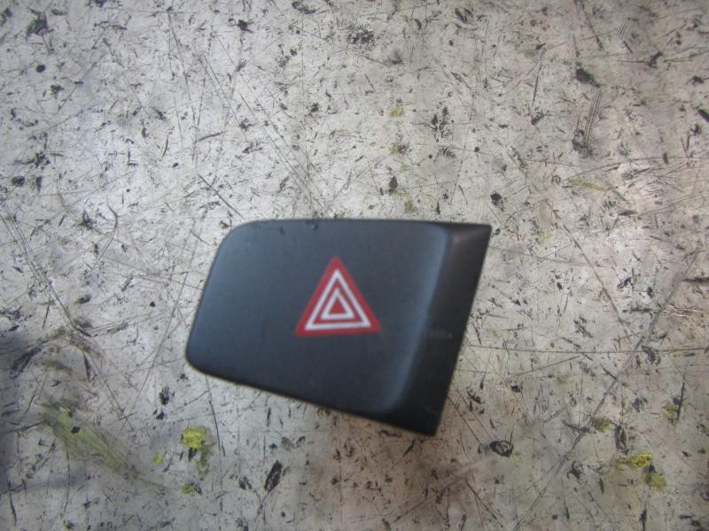 Recambio de warning para citroën c-elysée seduction referencia OEM IAM 9676587ZD 9676587677 