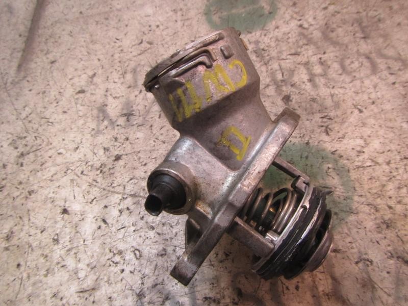 Recambio de termostato para mercedes-benz clase cls (w219) 3.5 v6 cat referencia OEM IAM A2722000115  