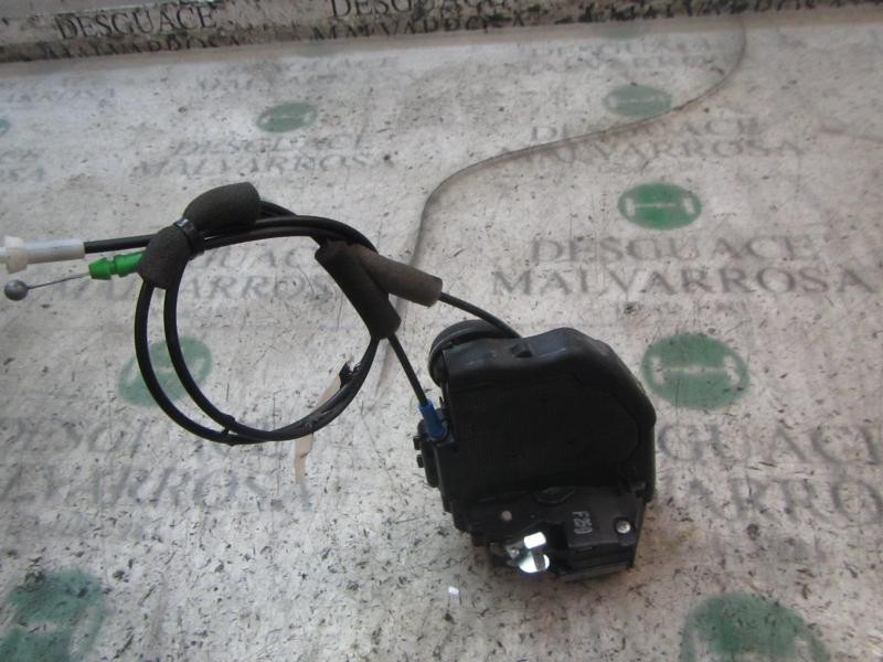 Recambio de cerradura puerta trasera izquierda para toyota avensis (t27) 2.0 d-4d cat referencia OEM IAM   