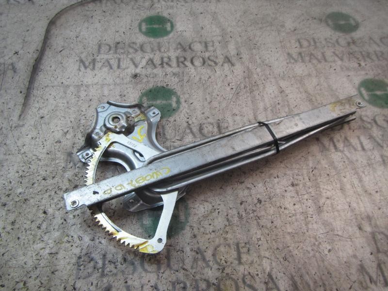 Recambio de elevalunas delantero derecho para toyota avensis (t27) 2.0 d-4d cat referencia OEM IAM   