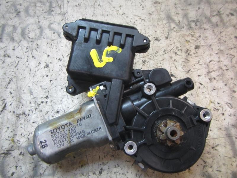 Recambio de motor elevalunas trasero izquierdo para toyota avensis (t27) 2.0 d-4d cat referencia OEM IAM   