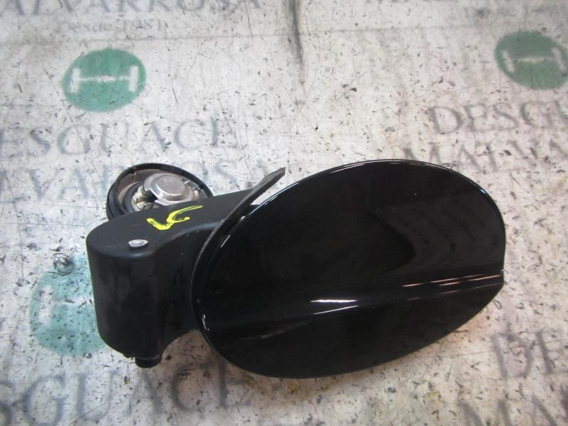 Recambio de tapa combustible para mercedes-benz clase cls (w219) 3.5 v6 cat referencia OEM IAM A2197570106  