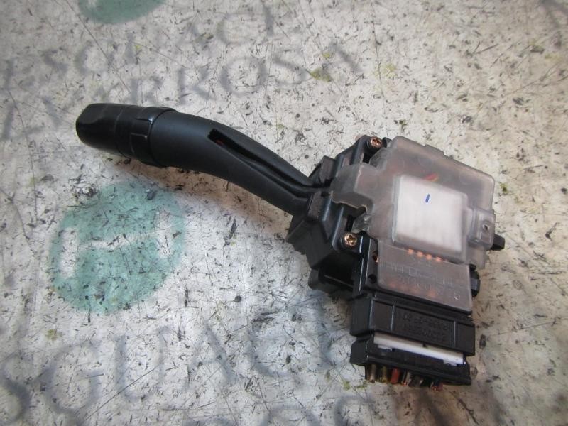 Recambio de mando limpia para hyundai santa fe (bm) 2.2 crdi cat referencia OEM IAM 934202B100CA  