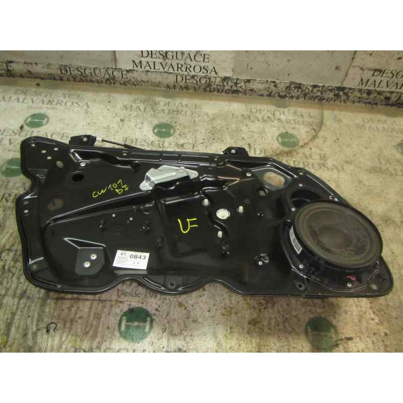 Recambio de elevalunas delantero izquierdo para volkswagen passat variant (3c5) 1.9 tdi referencia OEM IAM 3C2837461H  