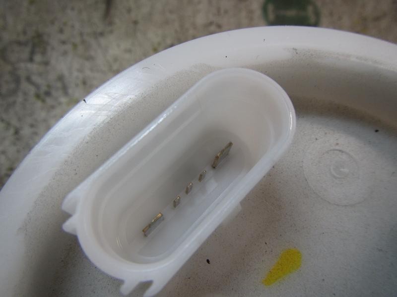 Recambio de aforador para skoda 3.21 ambition referencia OEM IAM 1S0919051B 1S0919051B 0580200106