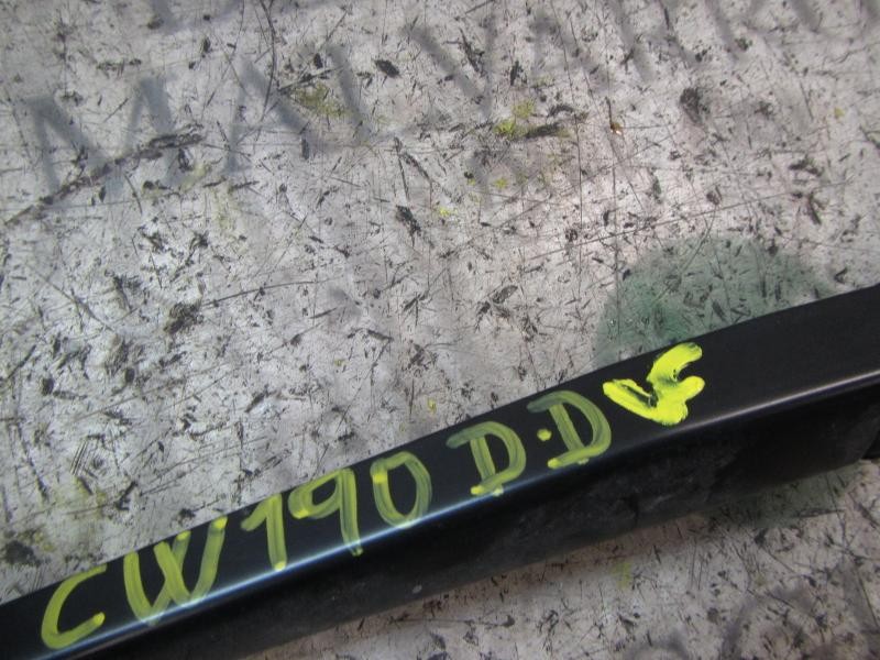 Recambio de brazo limpia delantero derecho para skoda 3.21 ambition referencia OEM IAM 1S195541003C  