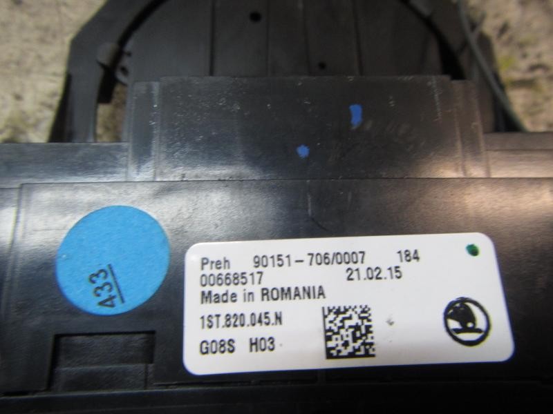 Recambio de mando calefaccion / aire acondicionado para skoda 3.21 ambition referencia OEM IAM 1ST820045NOQP 1ST820045N 90151706