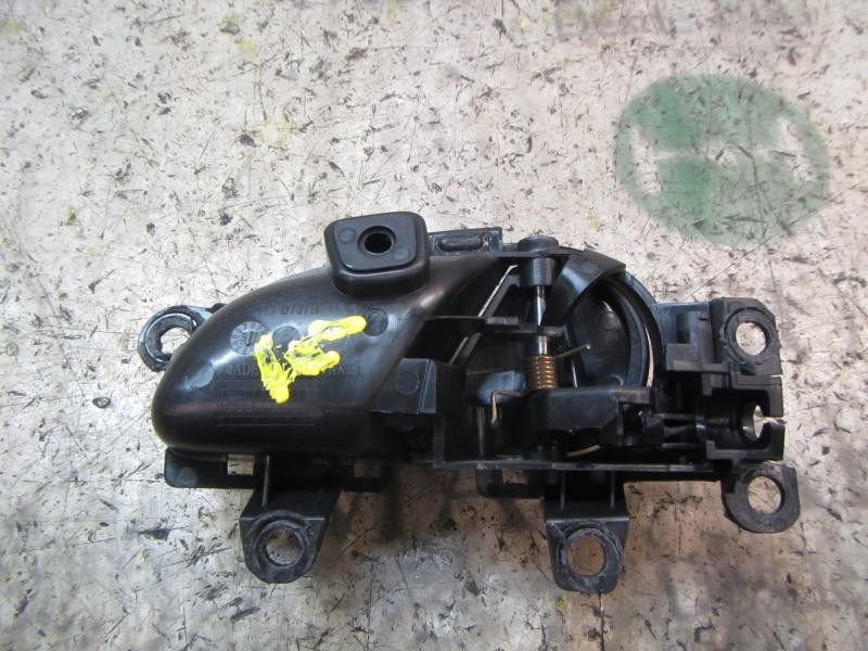 Recambio de maneta interior trasera izquierda para skoda 3.21 ambition referencia OEM IAM 5JA898225F  