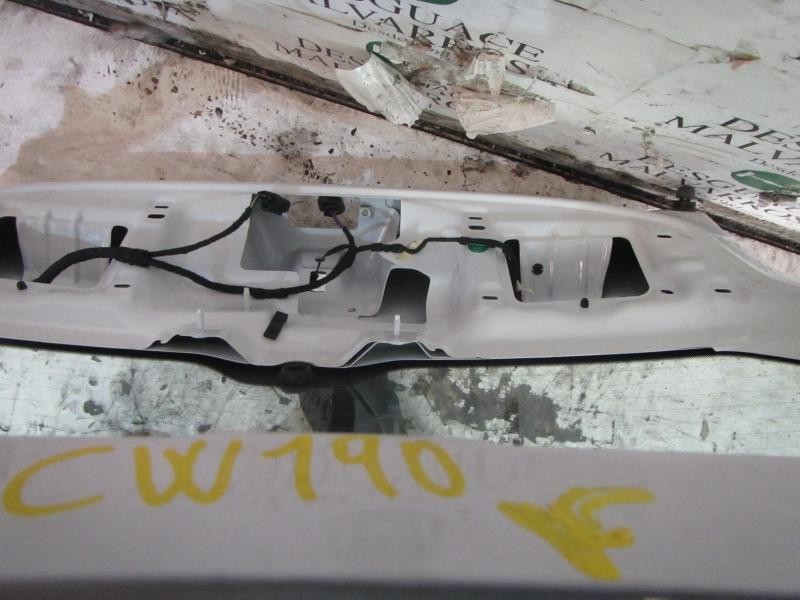 Recambio de porton trasero para skoda 3.21 ambition referencia OEM IAM 1ST827025D  