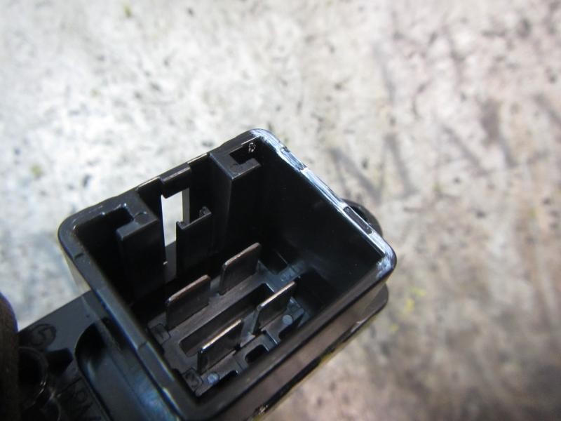 Recambio de resistencia calefaccion para skoda 3.21 ambition referencia OEM IAM 1S0959263A  