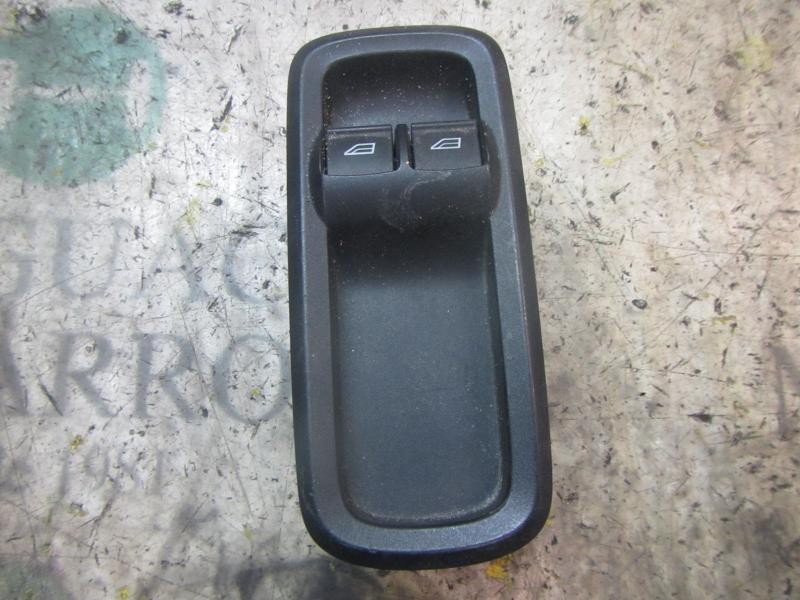 Recambio de mando elevalunas delantero izquierdo para ford fiesta (cb1) 1.4 tdci cat referencia OEM IAM   
