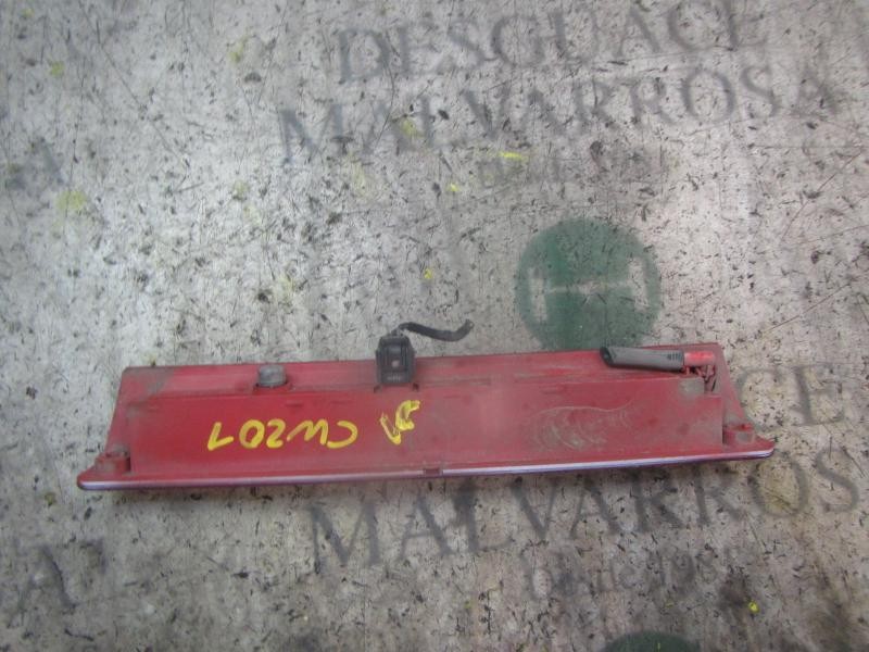 Recambio de piloto trasero central para ford fiesta (cb1) 1.4 tdci cat referencia OEM IAM   