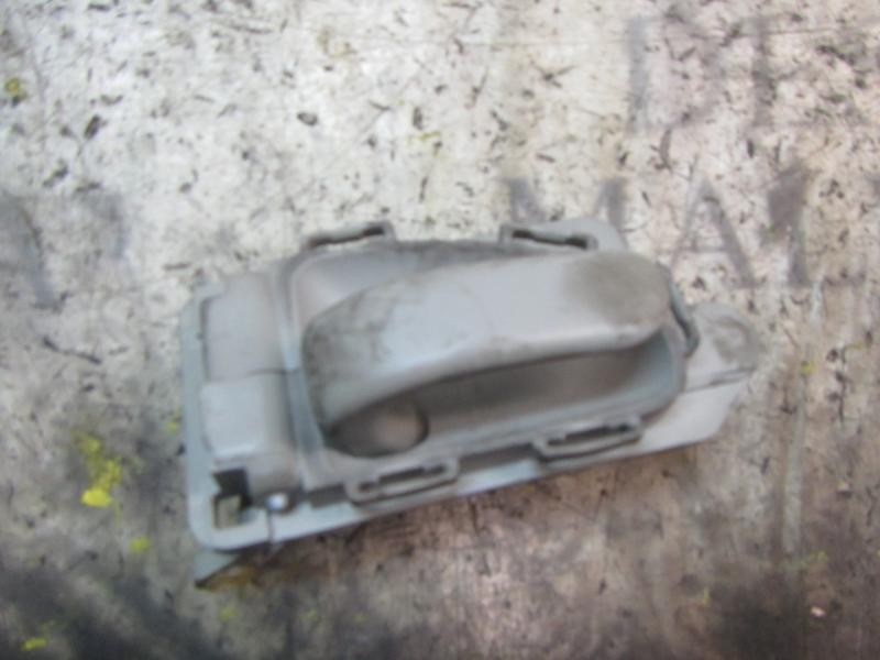 Recambio de maneta interior delantera izquierda para citroën xsara picasso 2.0 hdi referencia OEM IAM   