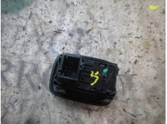Recambio de mando elevalunas trasero izquierdo para citroën c3 1.4 hdi referencia OEM IAM 6490CJ   2