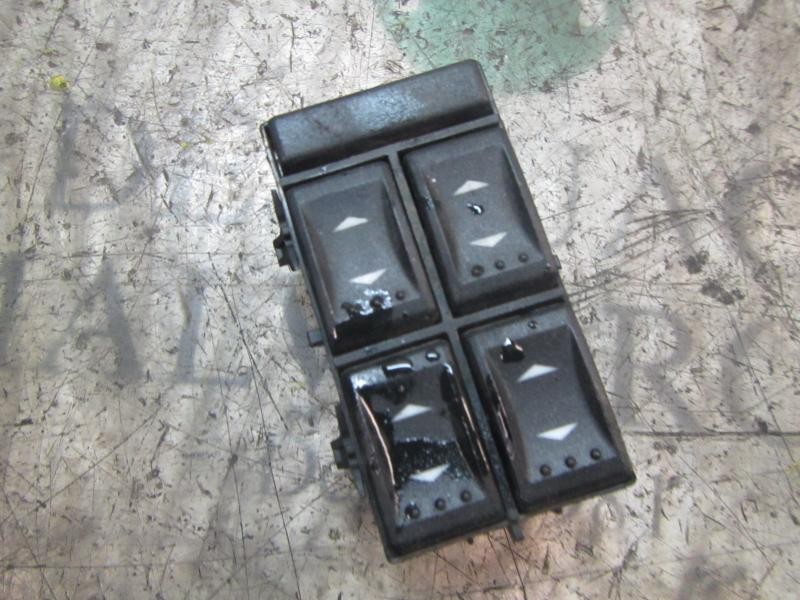 Recambio de mando elevalunas delantero izquierdo para ford mondeo berlina (ge) ambiente (06.2003) (d) referencia OEM IAM   