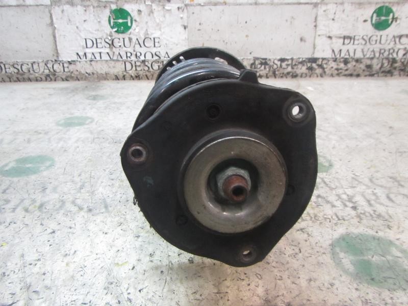 Recambio de amortiguador delantero derecho para volkswagen passat variant (3c5) 1.9 tdi referencia OEM IAM 3C0413031AT  