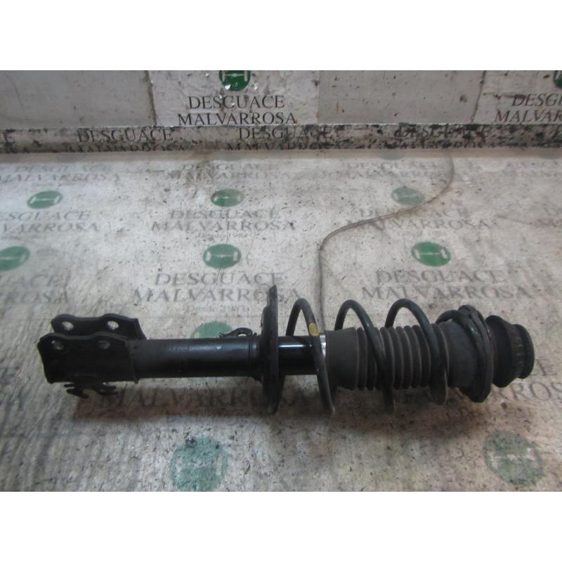 Recambio de amortiguador delantero izquierdo para toyota yaris 1.0 cat referencia OEM IAM 485200D150  