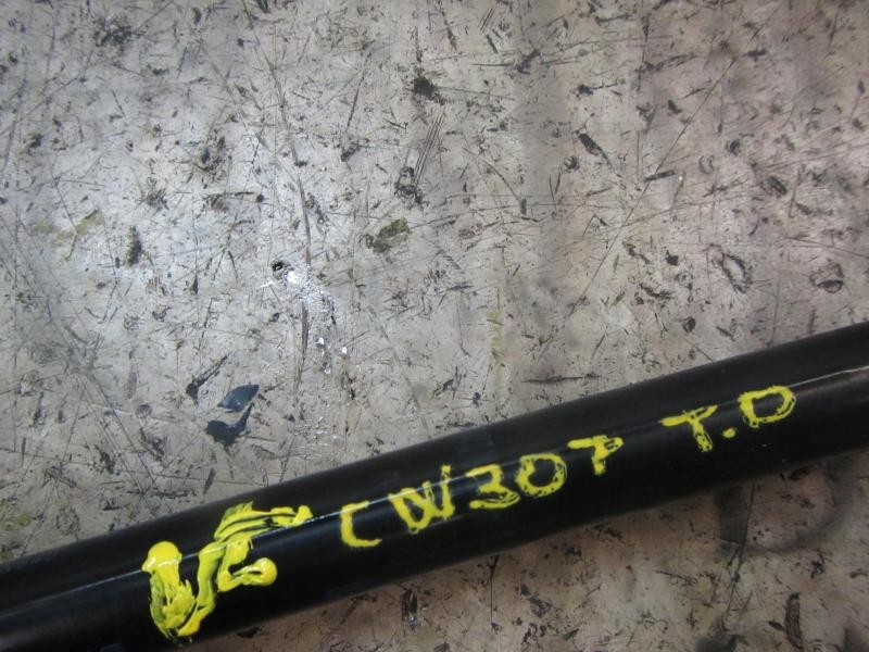 Recambio de amortiguadores maletero / porton para toyota yaris 1.0 cat referencia OEM IAM 689500W640  