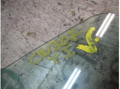 Recambio de cristal puerta trasero izquierdo para toyota yaris 1.0 cat referencia OEM IAM 681400D200   2