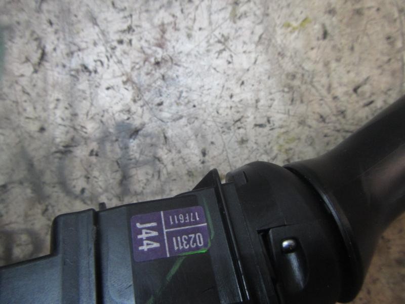 Recambio de mando luces para toyota yaris 1.0 cat referencia OEM IAM 8414002311 0231117F611J44 